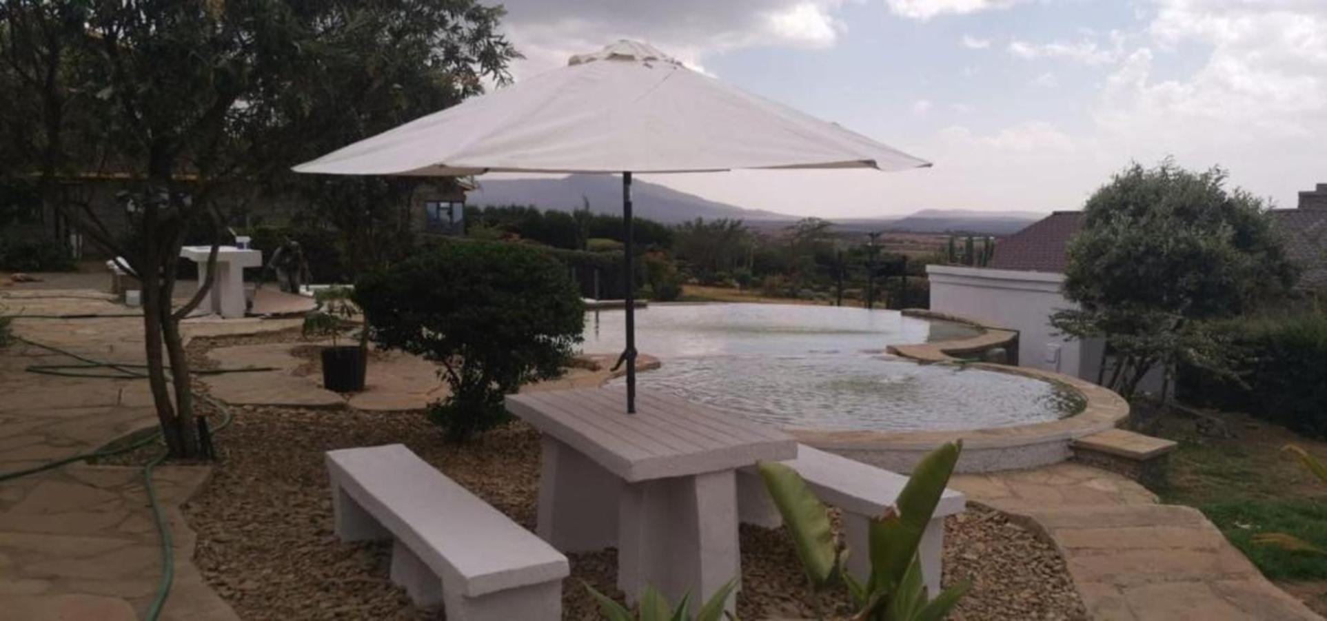Homely Cottage Near Lake Naivasha, Elwai Visitor Centre Heni Village Bagian luar foto