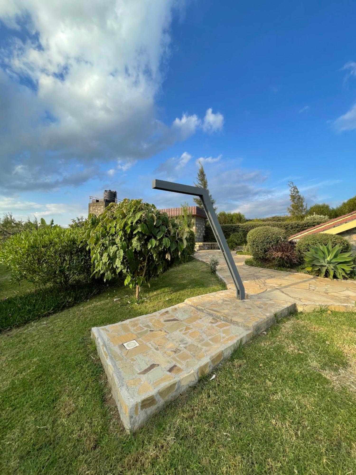 Homely Cottage Near Lake Naivasha, Elwai Visitor Centre Heni Village Bagian luar foto